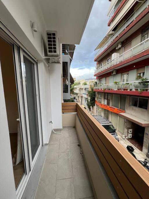 Cozy New Apartment Nearby Metro Athens Exterior photo